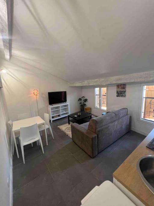 Magnifique T3 Duplex Apartman Aubagne Kültér fotó