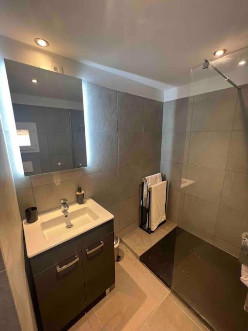 Magnifique T3 Duplex Apartman Aubagne Kültér fotó
